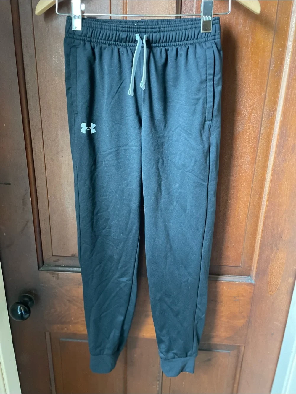under armour boys yoth medium black athletic pants